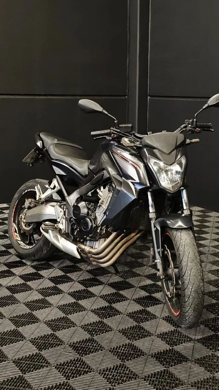 Honda - CB 650F - 2015 - Preta  - Foto 5