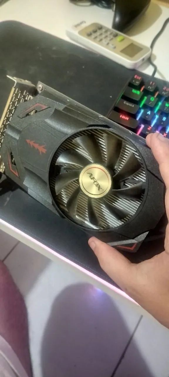 RX550 CONSERVADA!! - Foto 5
