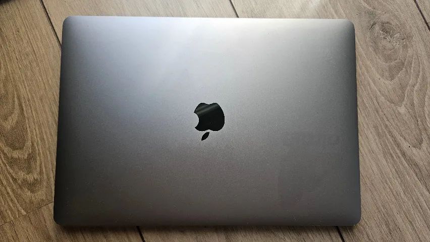 MacBook Pro 13" (2020) - Intel Core i5 | 8GB RAM | Excelente Estado - Foto 3