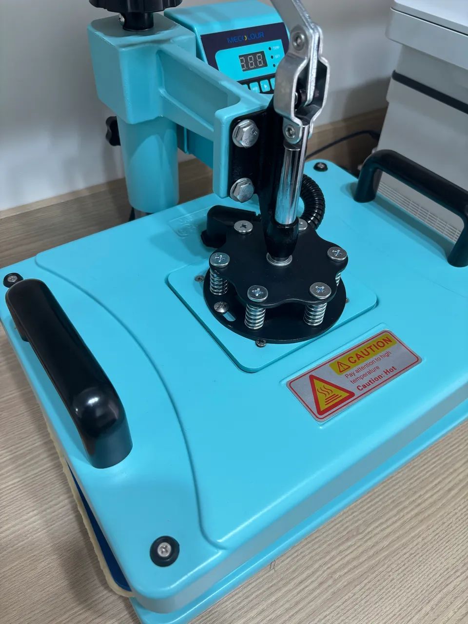 Prensa Térmica Mecolour 5 em 1 29x38cm 110V