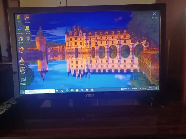 Desktop SIM + Monitor/TV AOC