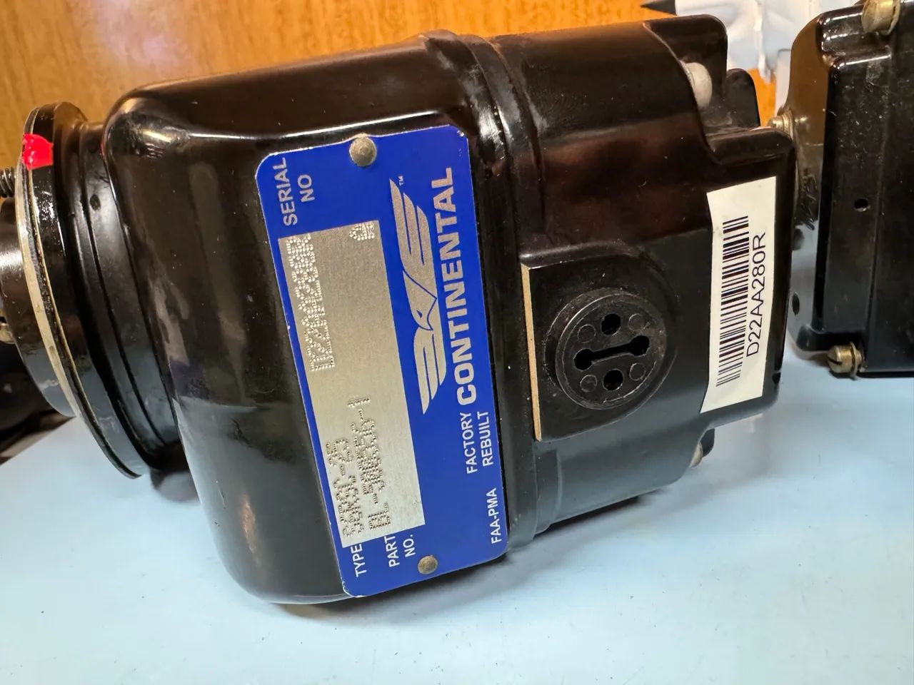 PAR DE MAGNETOS CONTINENTAL / BENDIX - CIRRUS SR22 - 272,2 HORAS - Foto 2