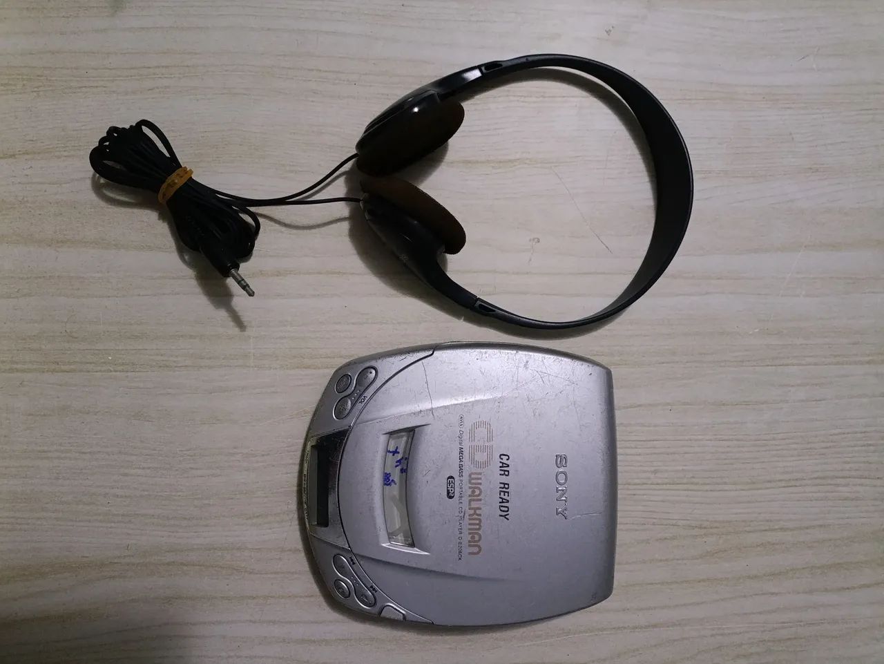 Discman Sony Funciona Perfeitamente Cd Gravado e Original Com Fone Original - Foto 4
