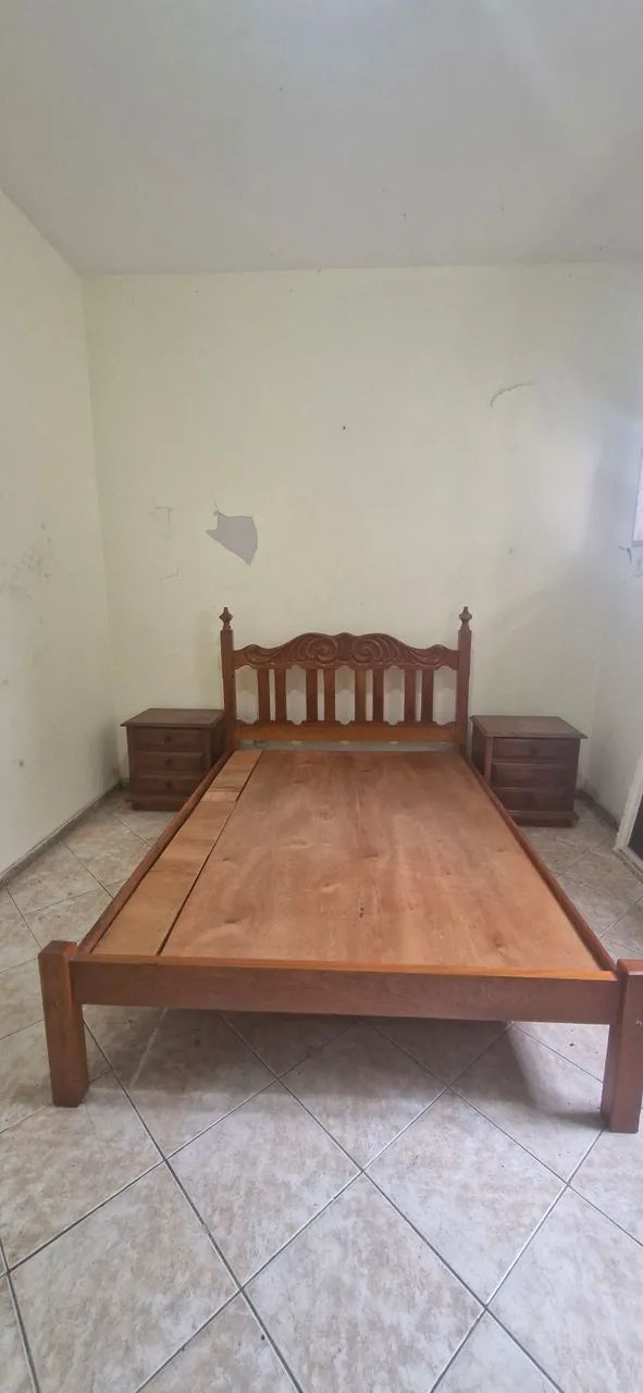Cama madeira trabalhada - Foto 2