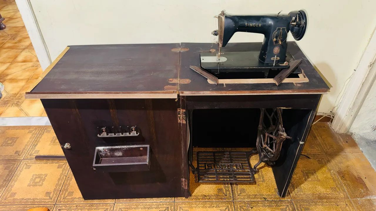 Máquina de costura Singer - Foto 3