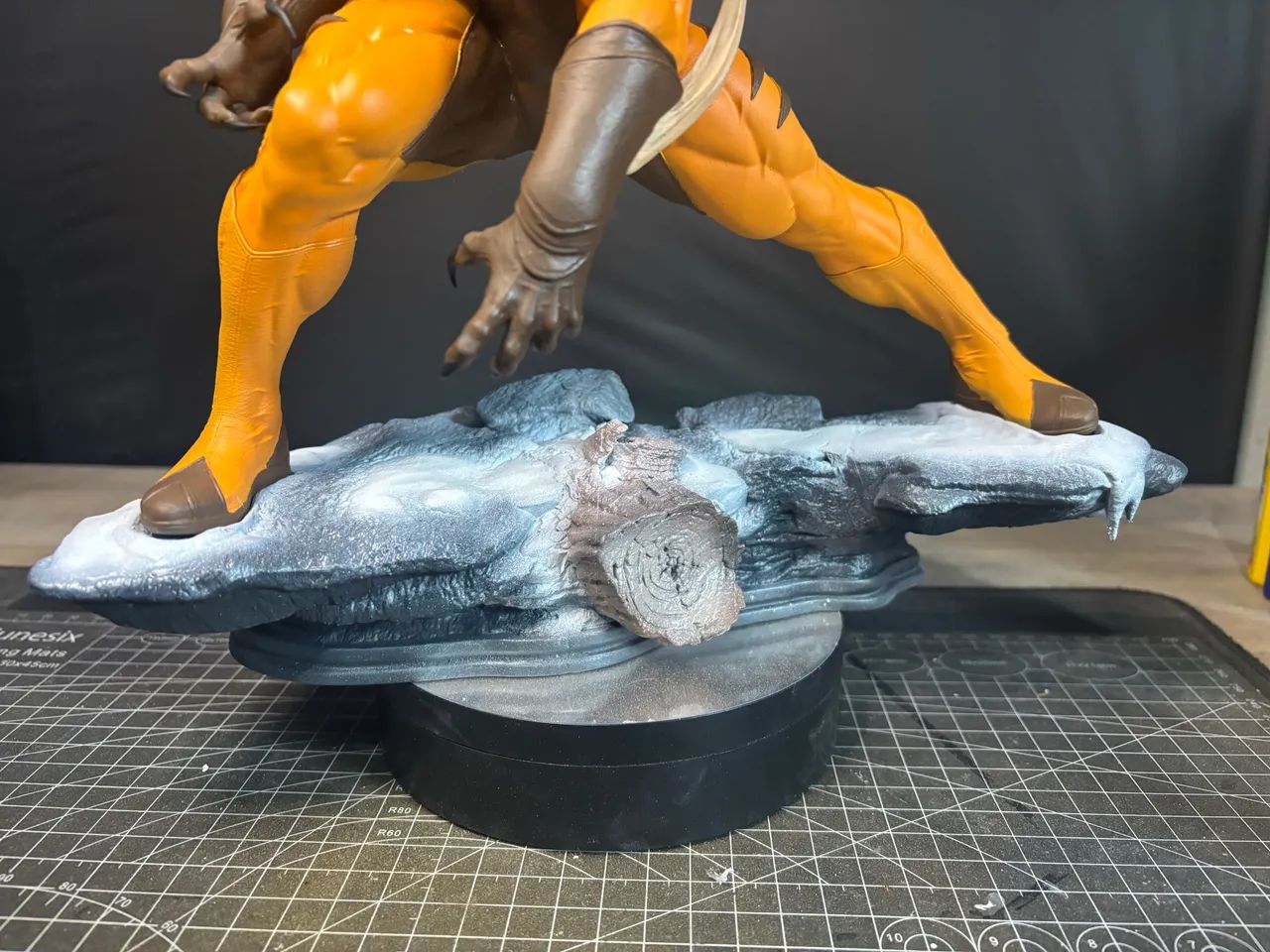 Dente de Sabre Marvel 26cm em Resina - Estátua Decorativa - Foto 5