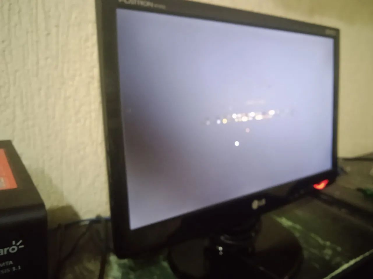 Monitor LG Led 20 polegadas completo  - Foto 3