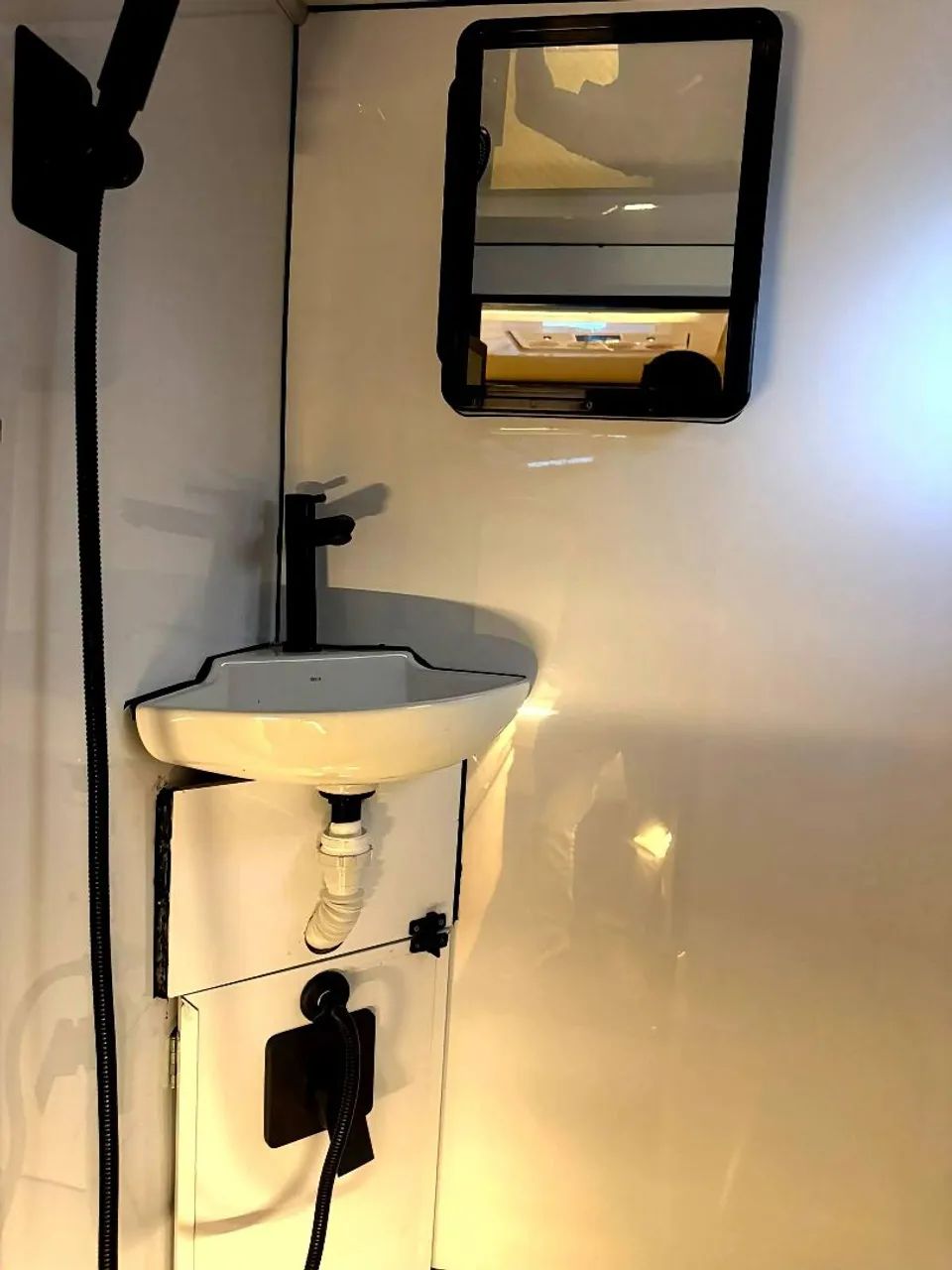Trailer Com Banheiro - Foto 4