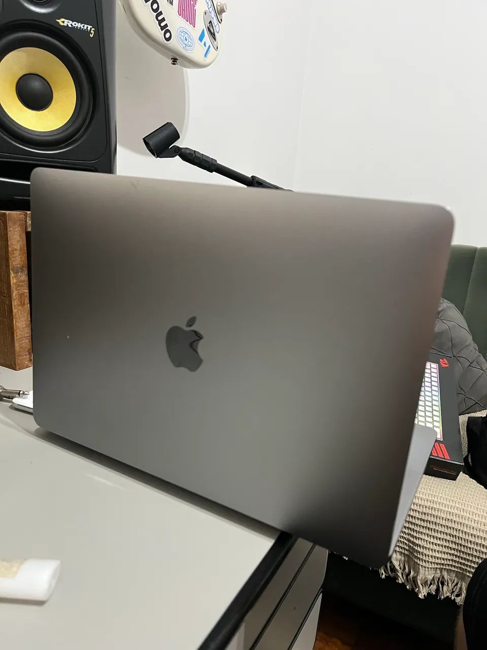 MacBook Pro 13? 2019 i7 | 16GB RAM | SSD 256GB | Carregador