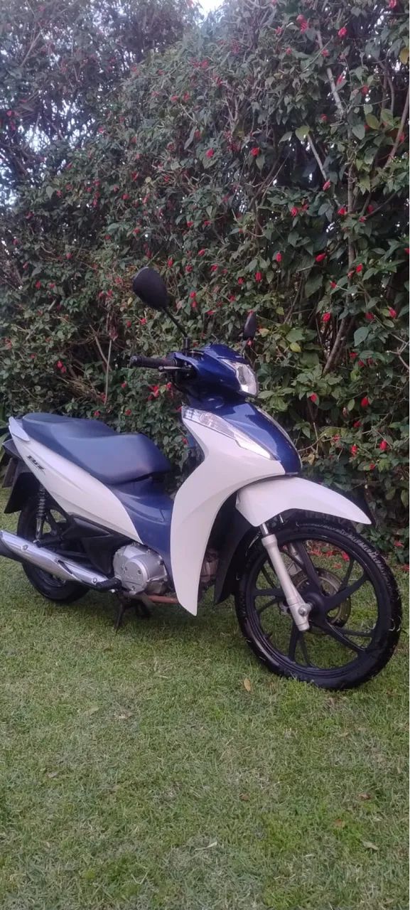  Biz Semi nova , só pegar e andar