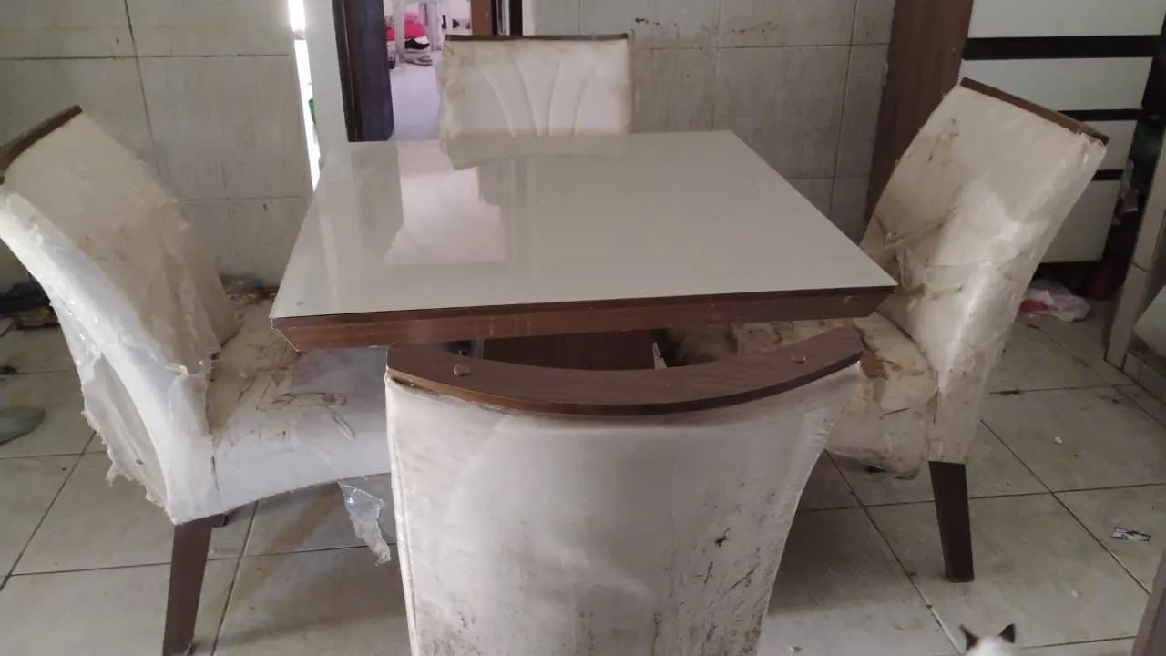 Mesa 4 cadeiras , mesa com vidro  - Foto 2
