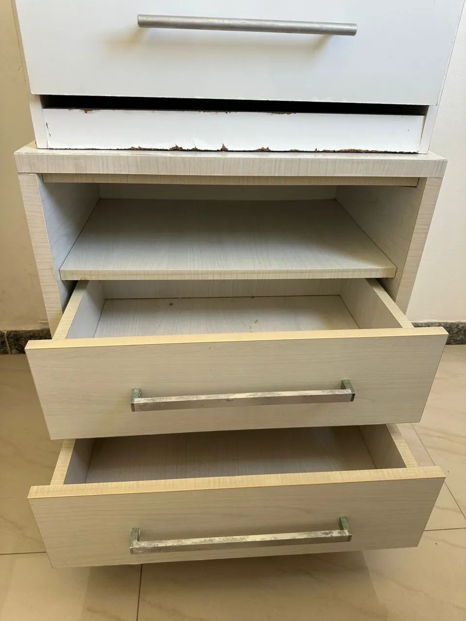 Dois criados mudos - Foto 2