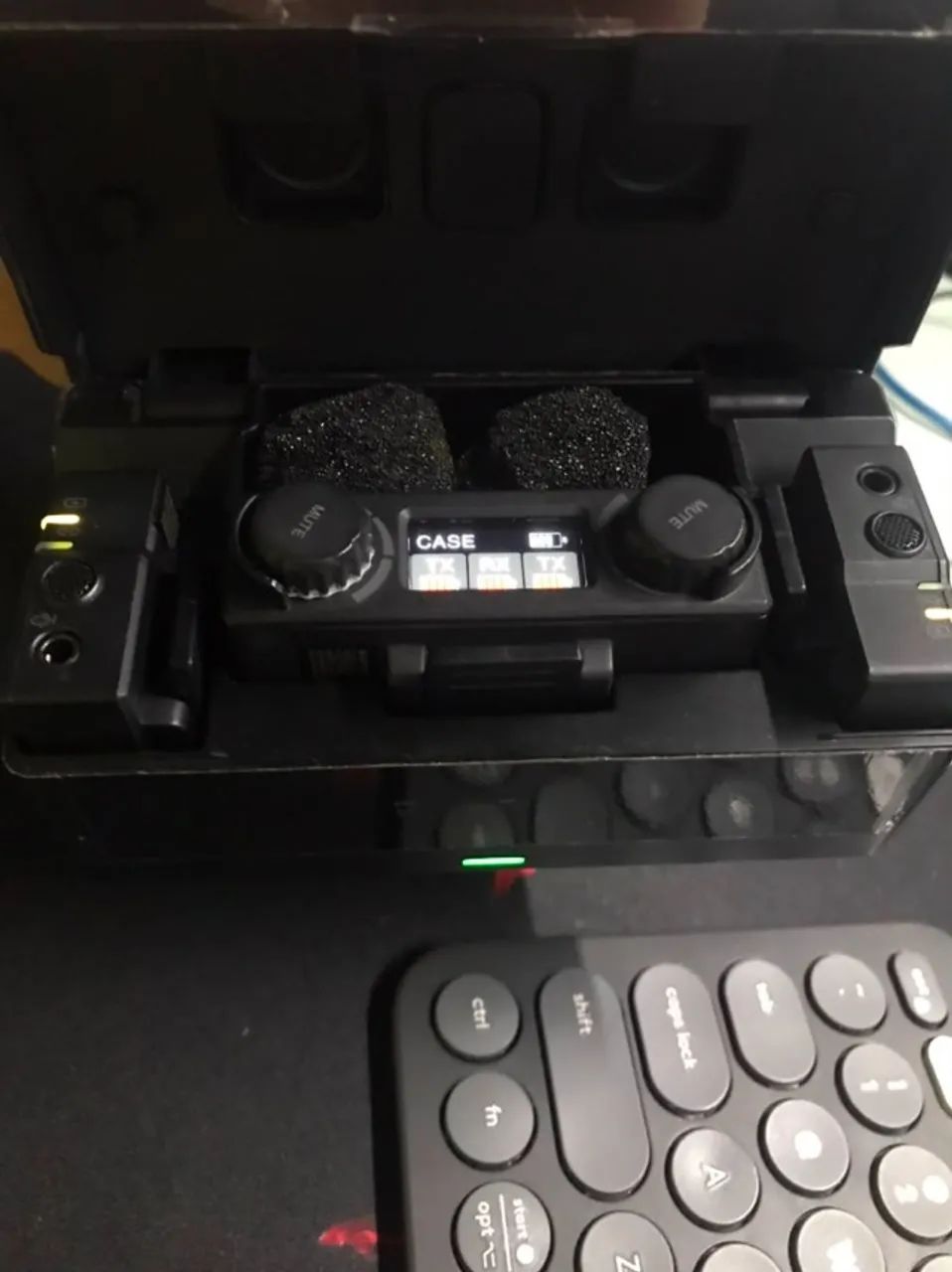 MICROFONE LAPELA LARK 150