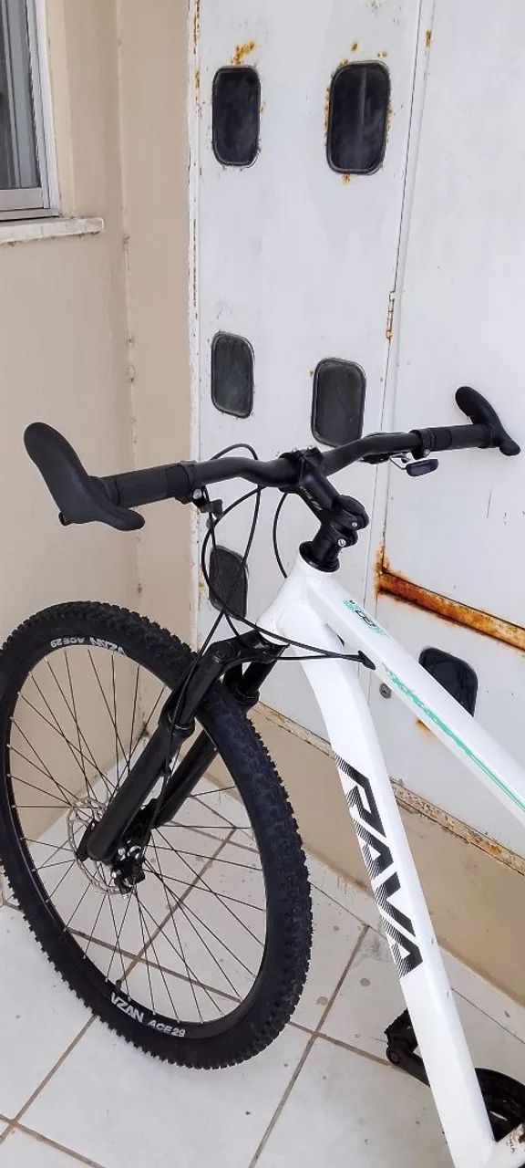 Bicicleta aro 29 - Foto 4