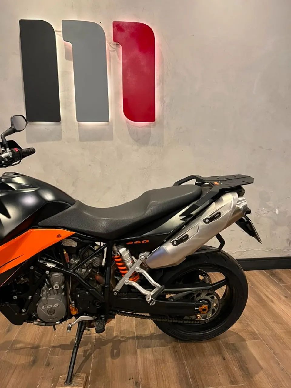 KTM SM 990  2010 - Foto 4