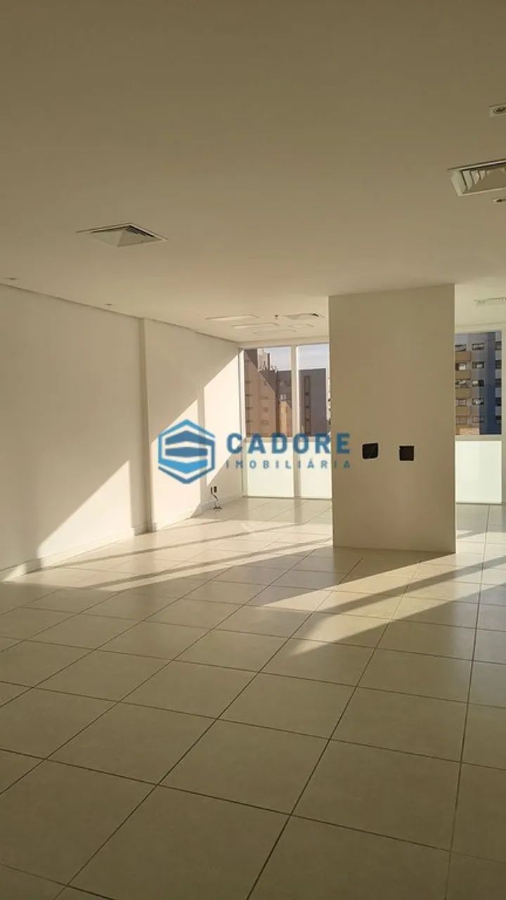 SALA AÉREA NO CENTRO COM 59m² - Foto 2