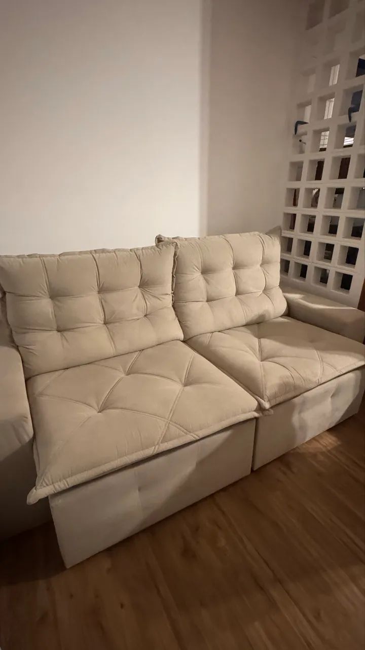 Sofá retrátil reclinável 