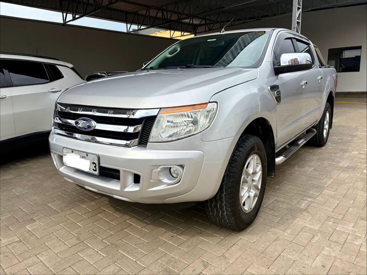 Ford Ranger XLT 2.5 16V 4X2 CD Flex 2014
