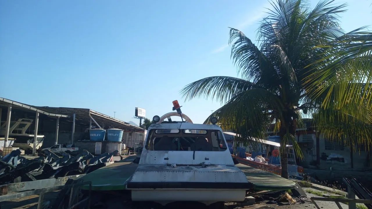 Hovercraft 2000, lancha, barco. - Foto 5