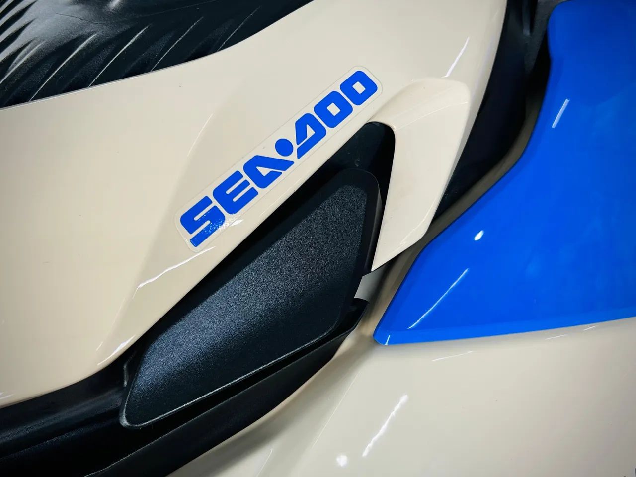 JETSKI SEA DOO WAKE 170  ANO 2025 - Foto 8