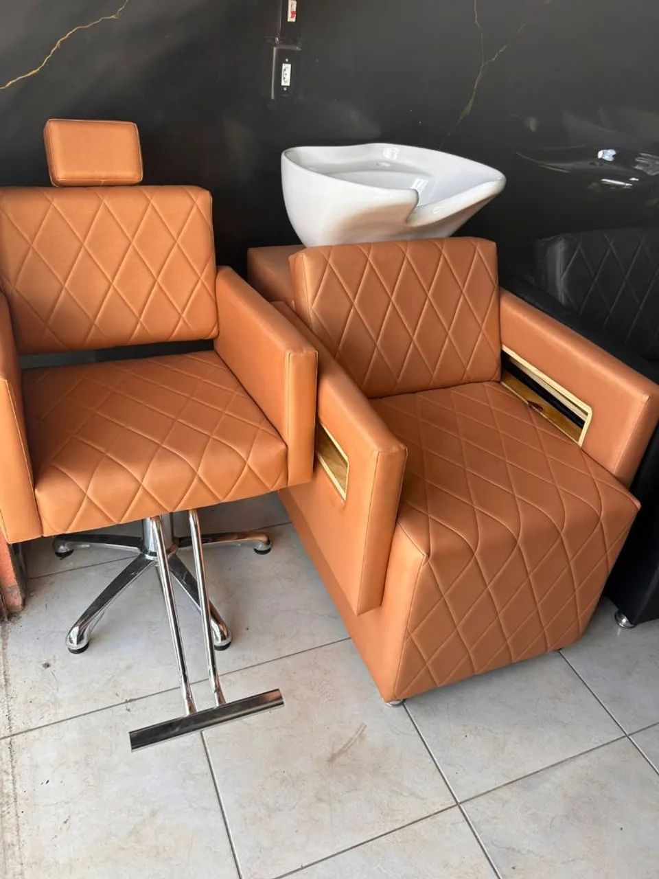 ? LAVATÓRIOS E CADEIRAS PREMIUM PARA ELEVAR O PADRÃO DO SEU SALÃO - Foto 4