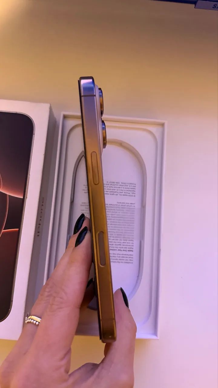 iPhone 16 Pro - Foto 4