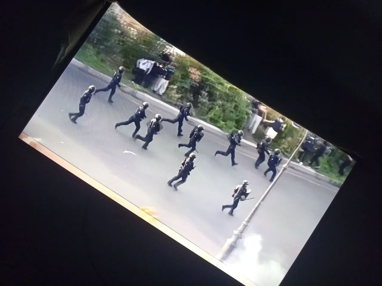 Televisão