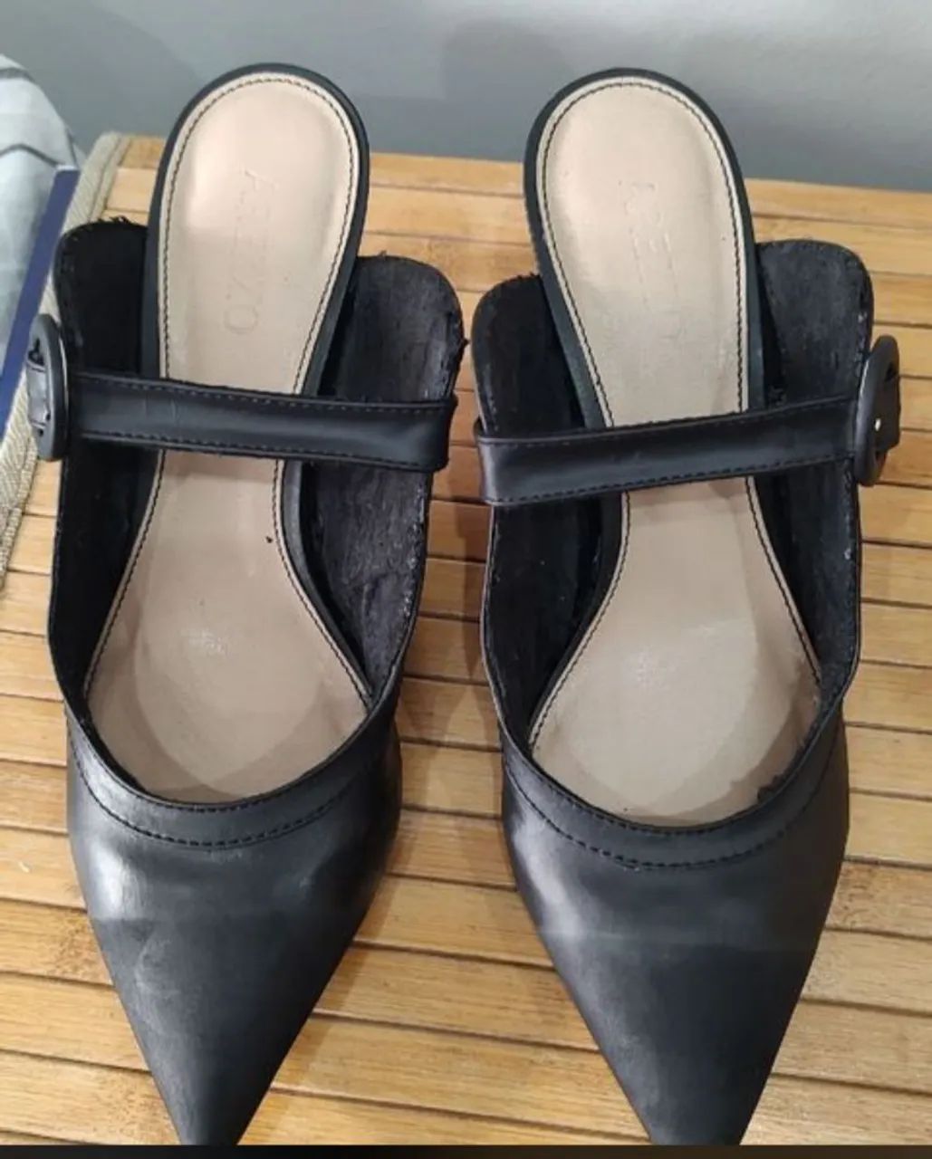 Scarpin Arezzo original Tam.35 - Foto 6
