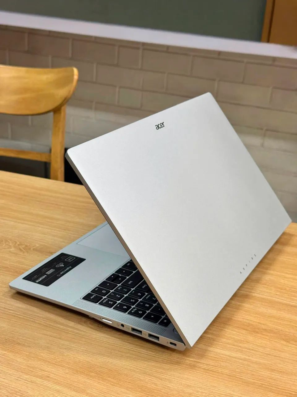 Notebook Acer Aspire seminovo em excelente estado! - Foto 2