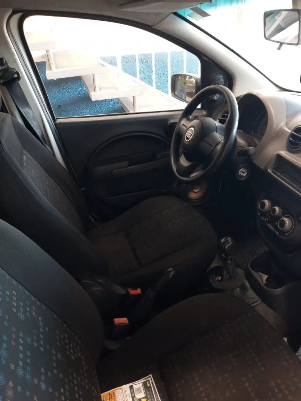 Fiat Uno Vivace/rua 1.0 EVO Fire Flex 8V 5P 2014 - Foto 3
