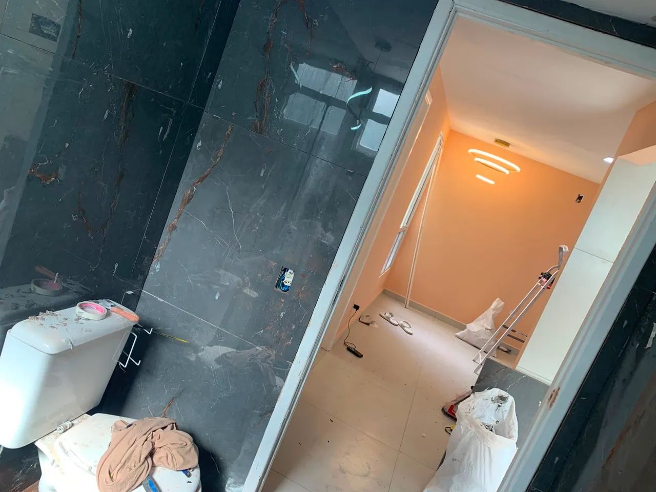 Aluga-se apartamento recém reformado  - Foto 3