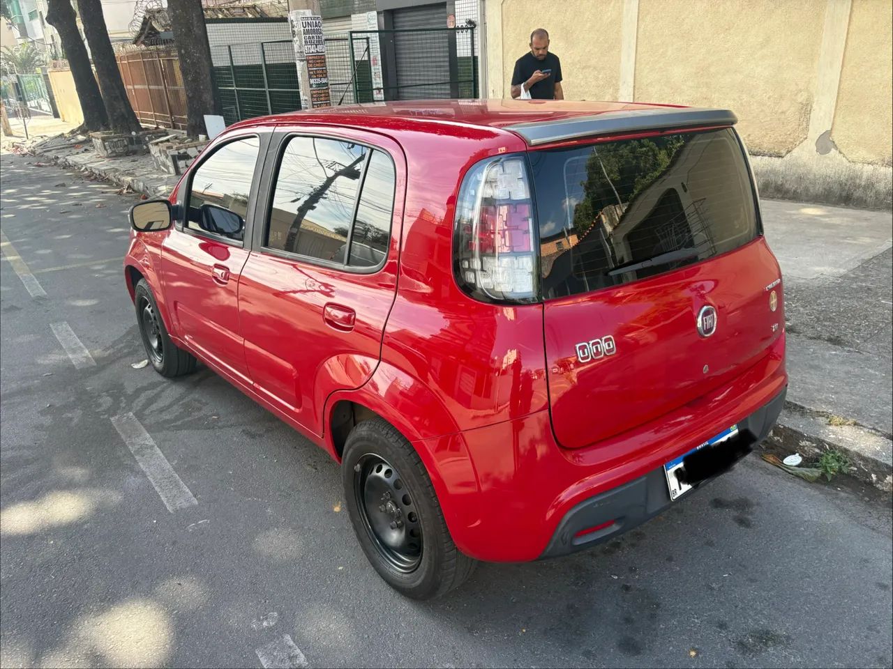 Fiat Uno Evolution 1.4 Fire Flex 8V 5P 2015 - Foto 3