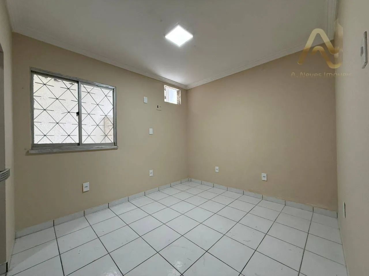 CASA RESIDENCIAL OU COMERCIAL COM 5 QUARTOS - Cachoeirinha - Foto 5