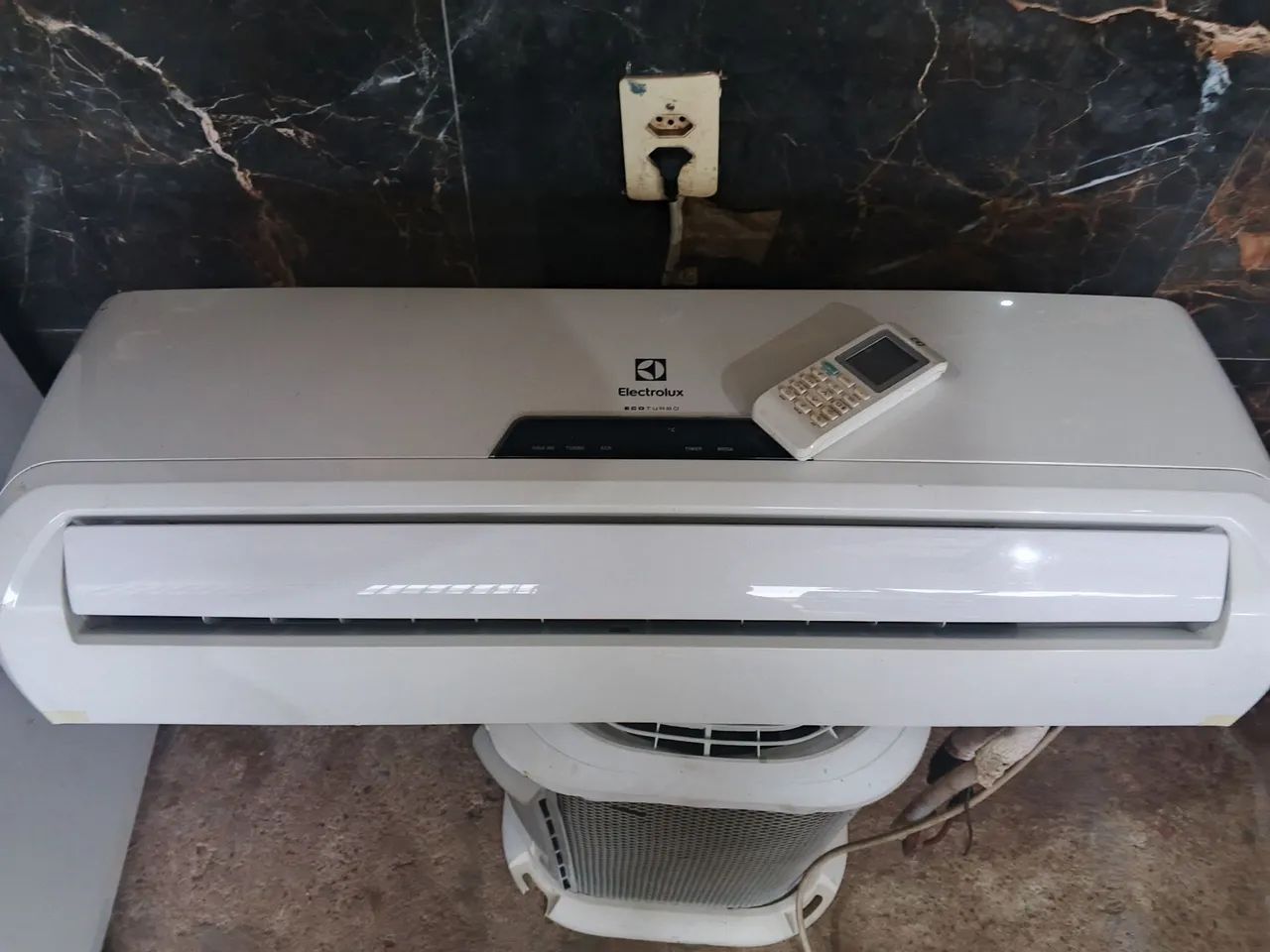 Ar condicionado split 12000 BTUs - Foto 2