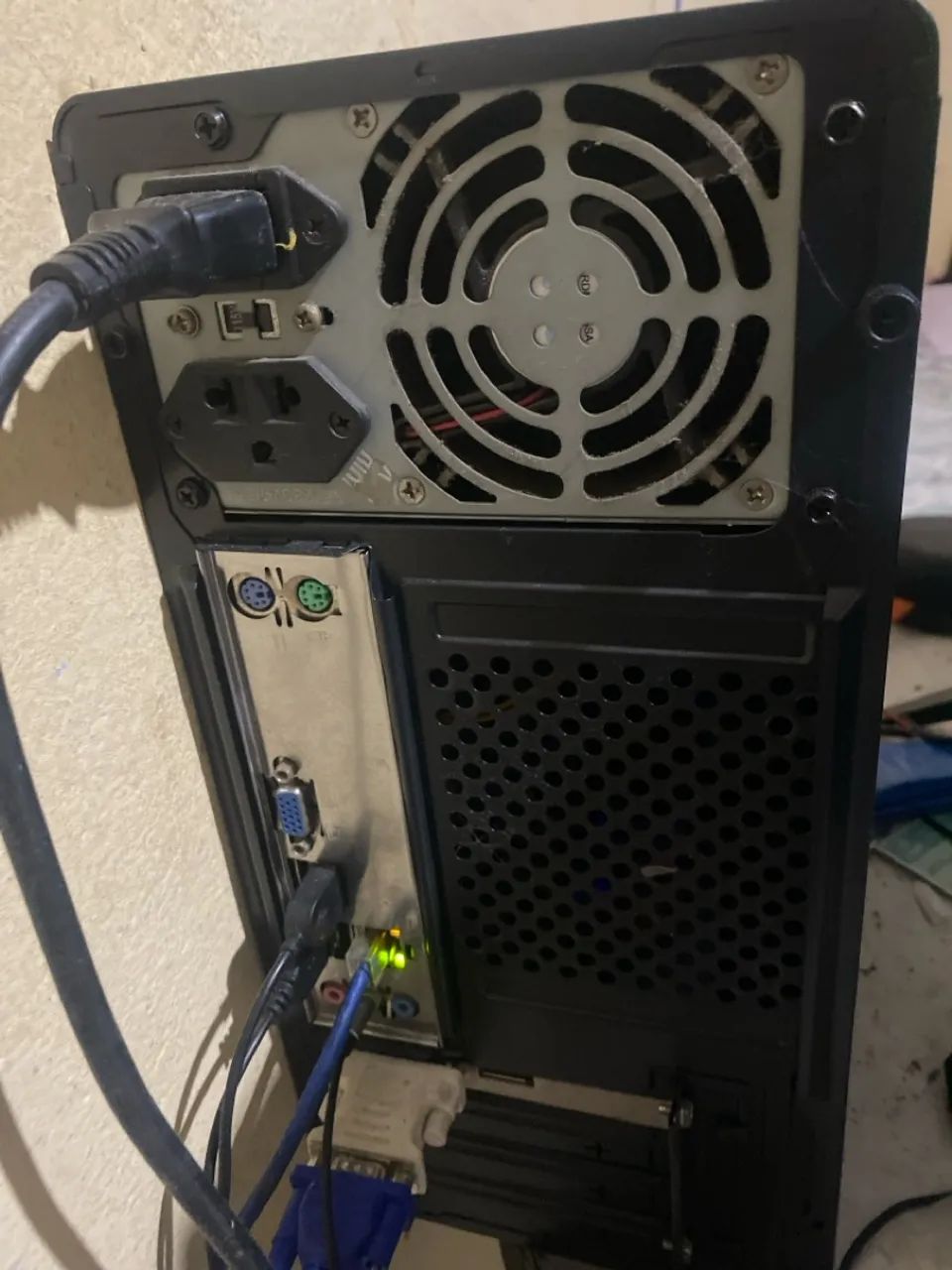 Gabinete core 2. Duo com placa de vídeo de 2gb - Foto 2
