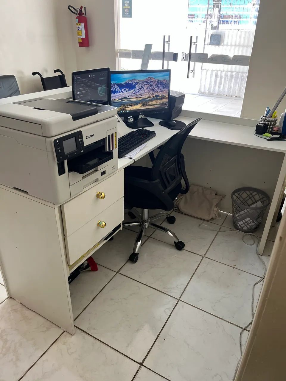 Balcão e móveis de escritório  - Foto 4