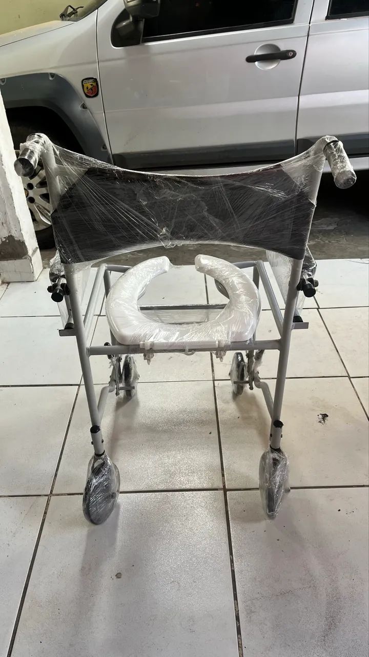 Cadeira de banho  - Foto 2