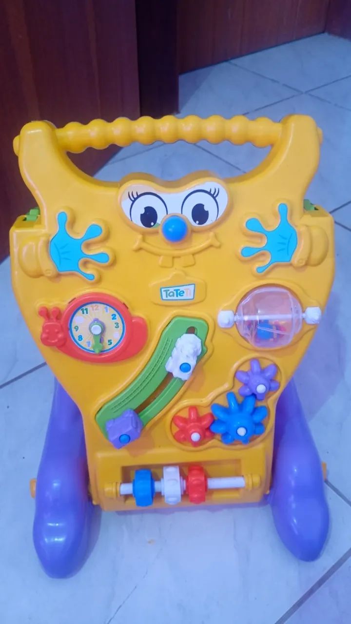 Andador infantil didático 