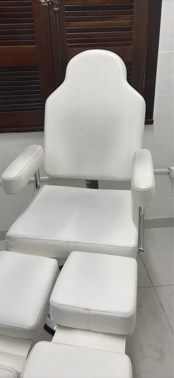 Cadeira de podologia  - Foto 3