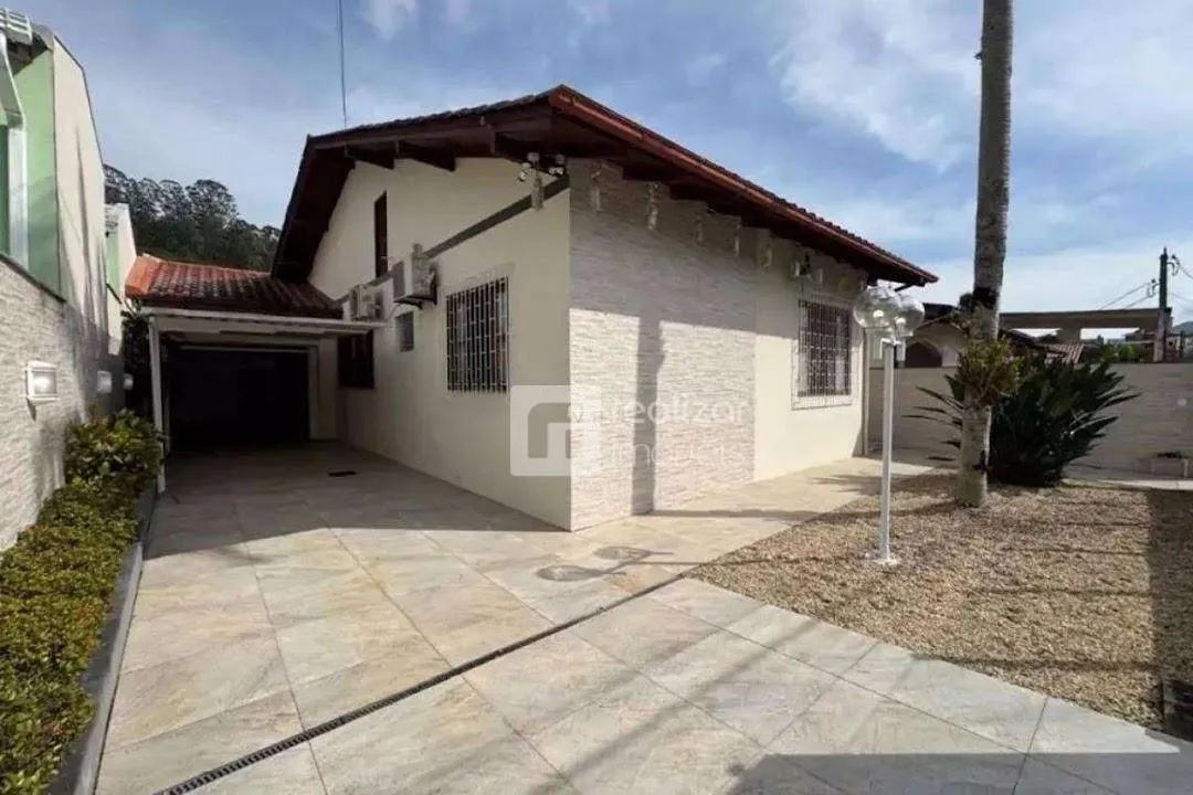 Casa Residencial à venda, Córrego Grande, Florianópolis - CA1596.