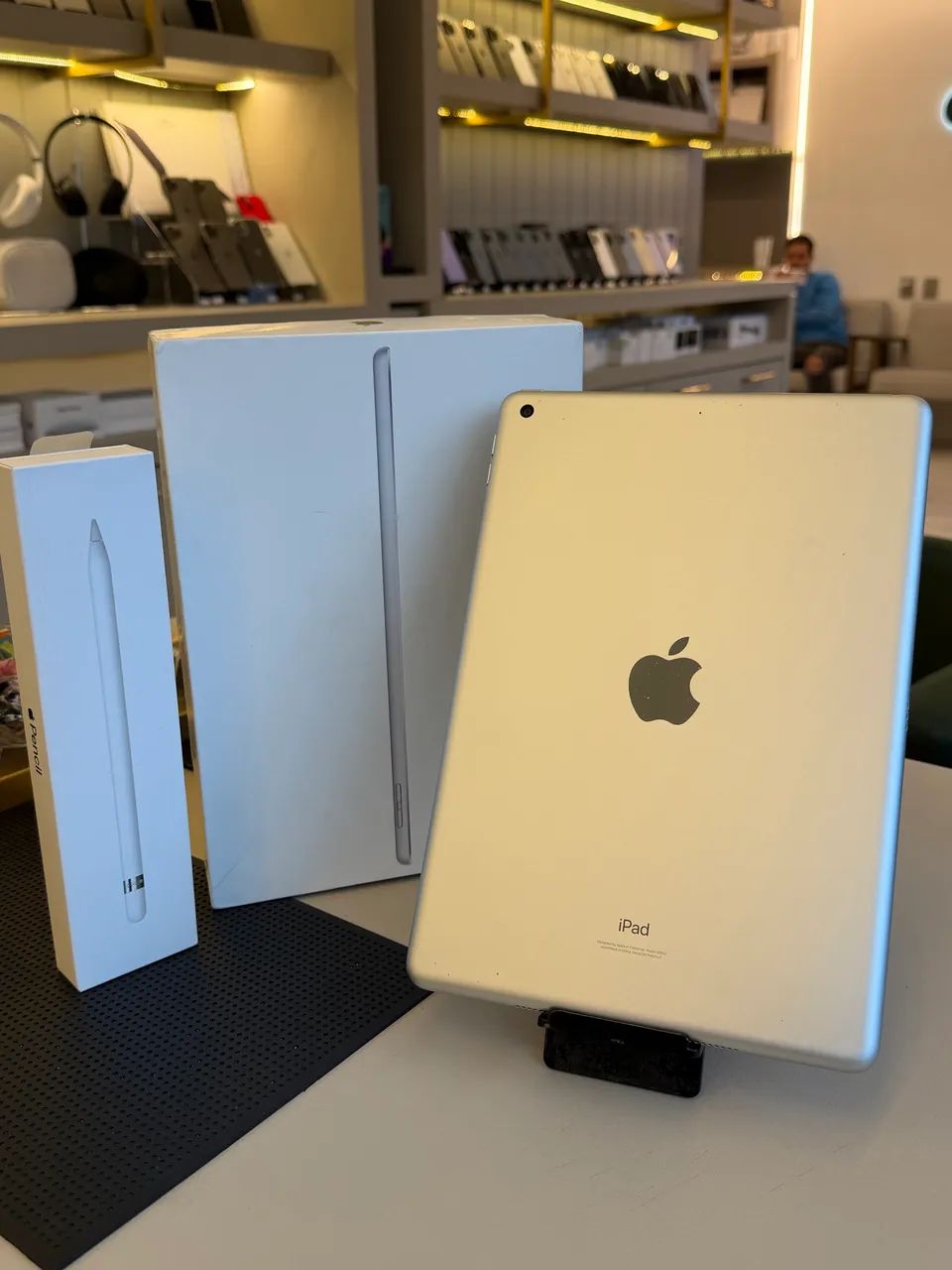 iPad 9 64gb Silver + Apple Pencil Semi Novos | Loja Física