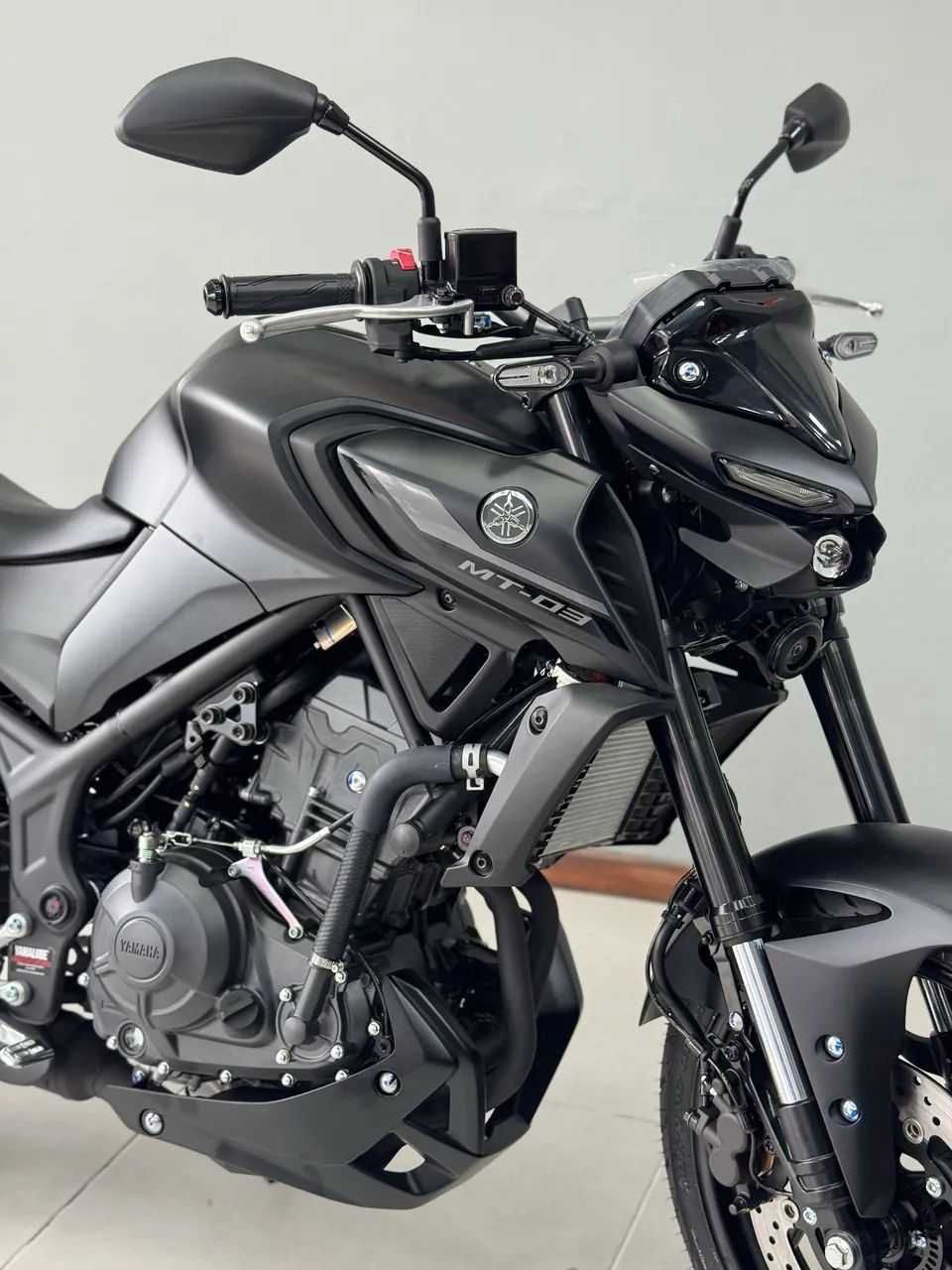 YAMAHA MT 03 2027 - Foto 3