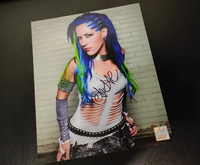 Alissa White-Gluz - Arch Enemy - Autógrafo - 20x30 cm - 2017