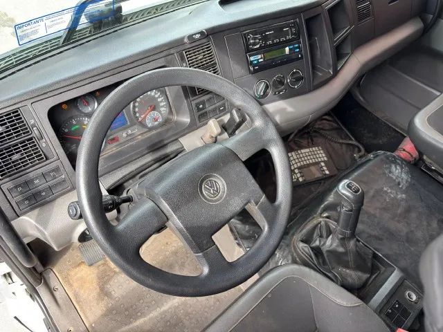 VW 19.330 CONSTELLATION 4X2 2023 - Foto 5