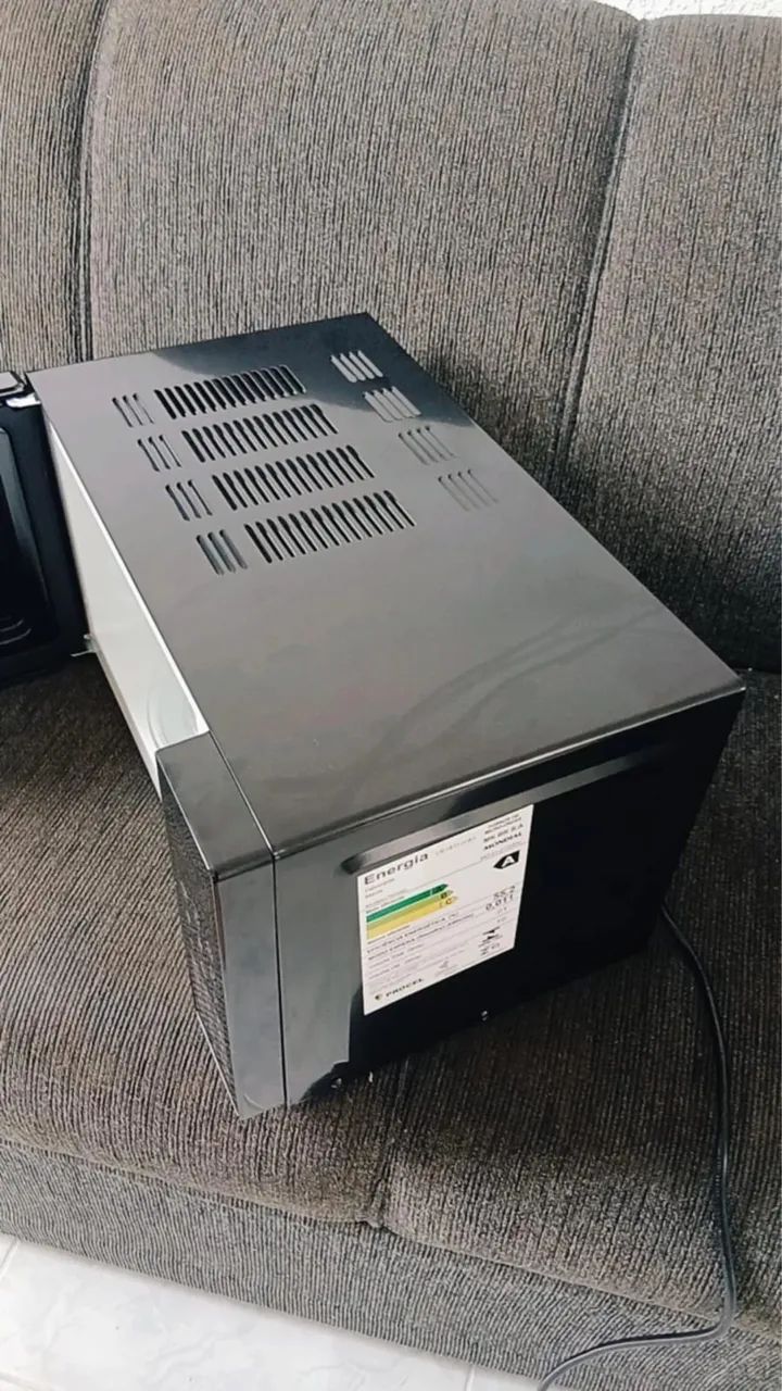Microondas novíssimo - 21L - Foto 2