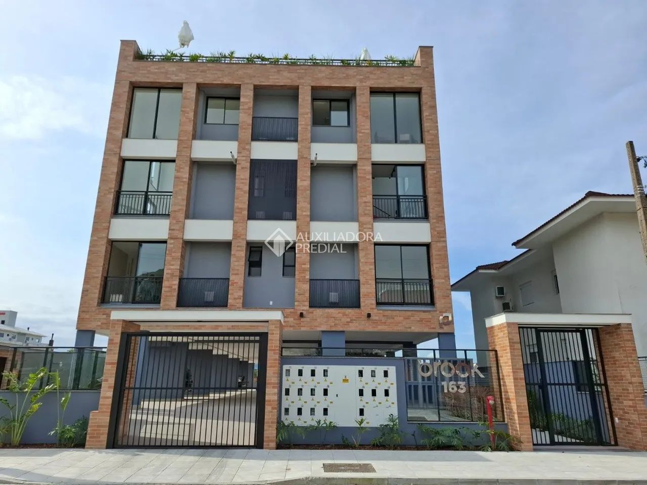 Loft Duplex no Portal do Ribeirão da Ilha