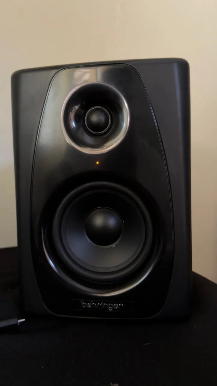 Monitores de Estudio Behringer Studio 50USB 100W - Foto 3