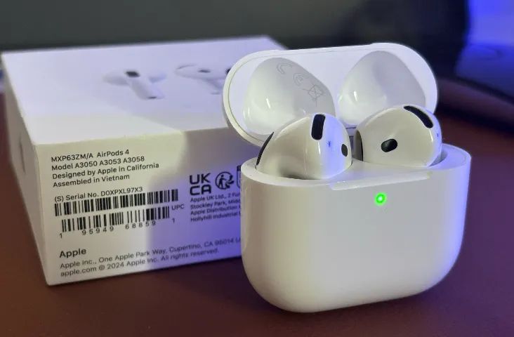 AirPods 4