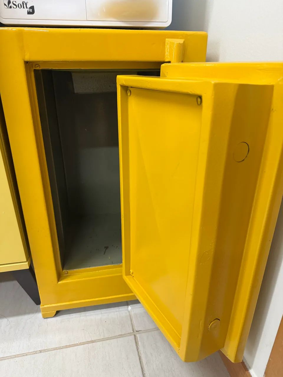 Cofre amarelo com combinação  - Foto 2