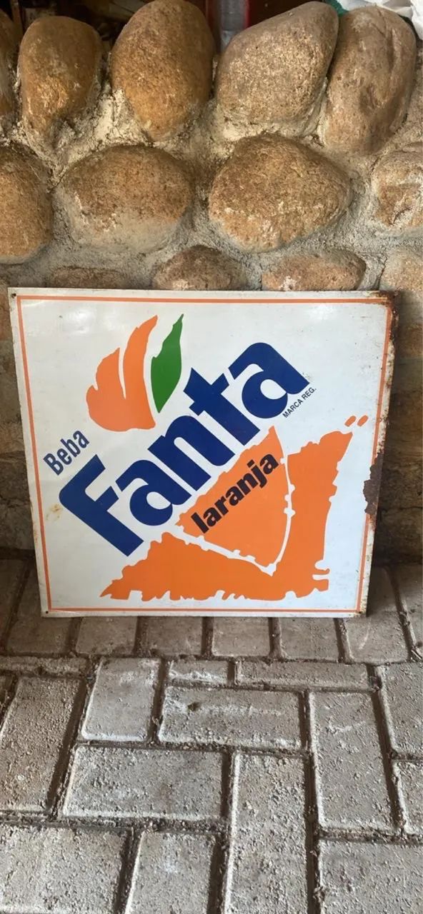 Placa antiga 